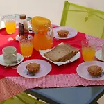 Soula House بروتاراس